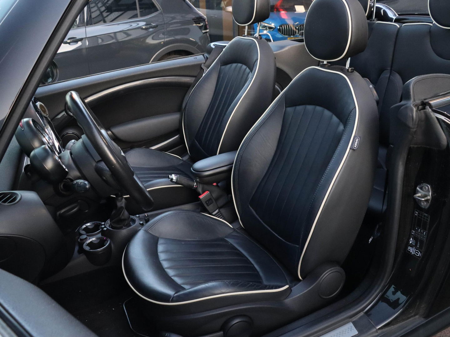 MINI Cabrio 1.6 Cooper S Chili 184PK | Leder | Navigatie | Cruise Control | Bluetooth