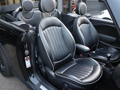 MINI Cabrio 1.6 Cooper S Chili 184PK | Leder | Navigatie | Cruise Control | Bluetooth
