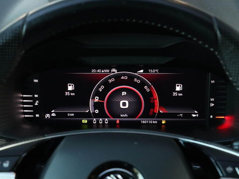 Škoda Karoq 1.5 TSI 150PK Sportline Business DSG | Camera | Trekhaak