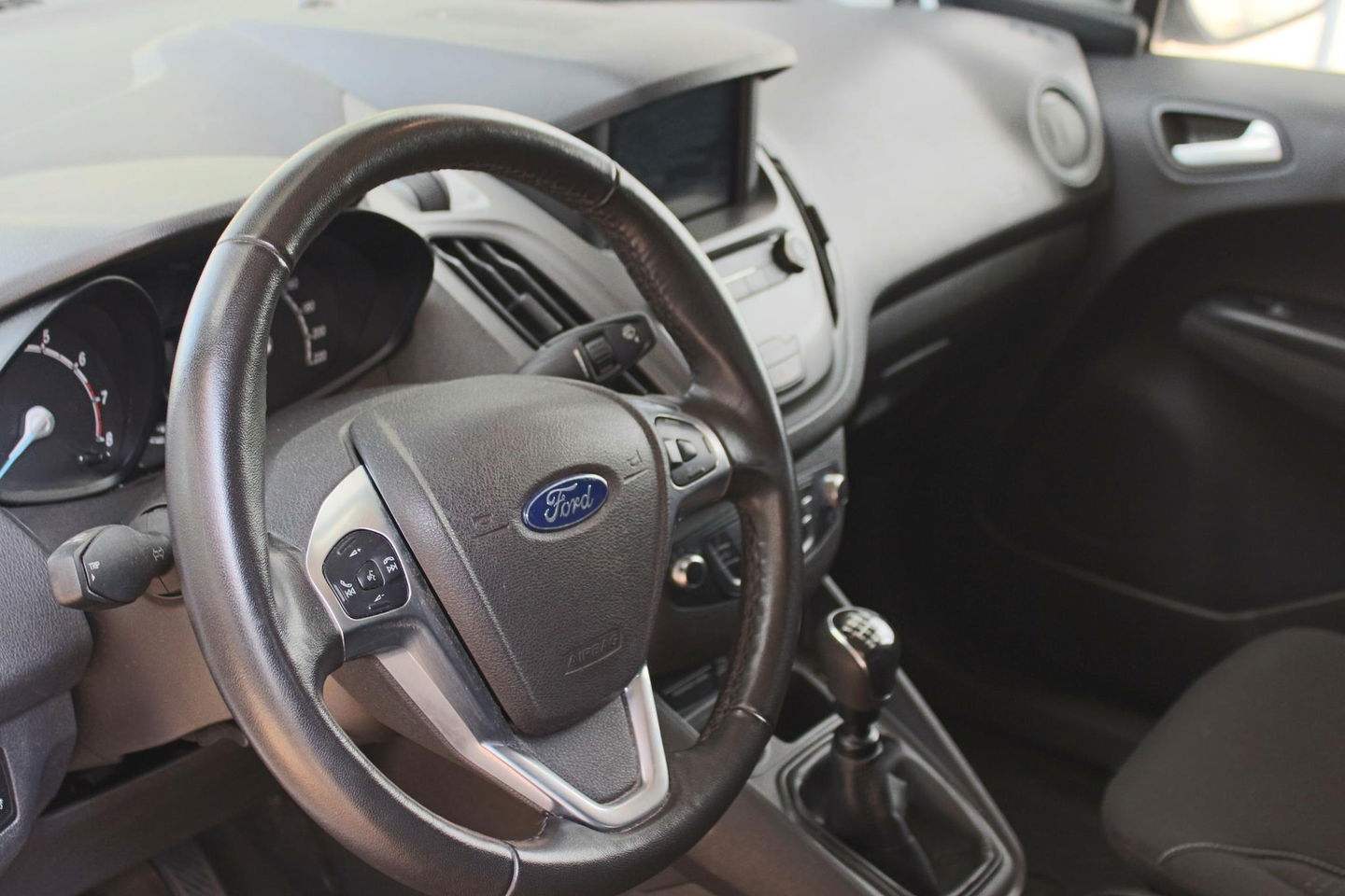 Ford Transit Courier 1.0 Trend