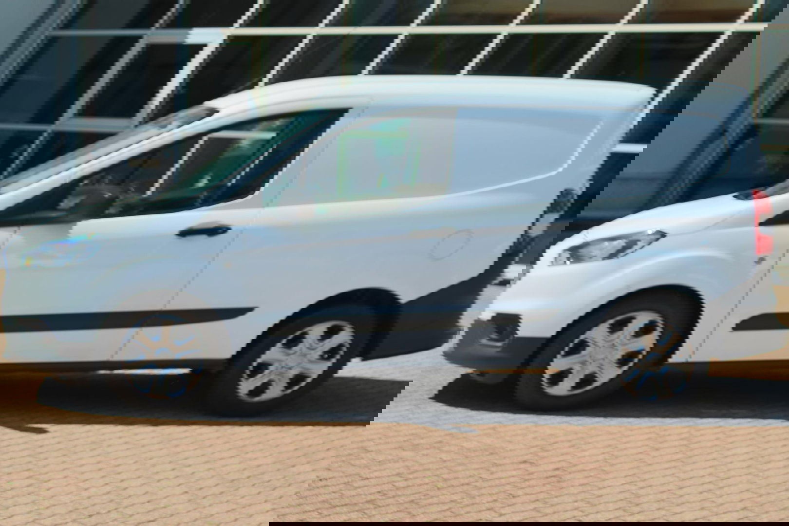 Ford Transit Courier 1.0 Trend