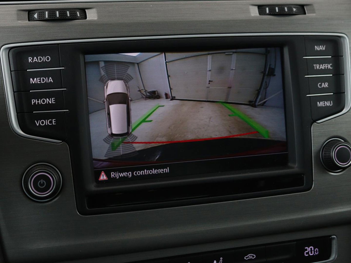 Volkswagen Golf 1.4 TSI Business Edition Connected | Automaat | Xenon | Camera | Navigatie | Dynaudio | Climate control | Cruise control | Parkeerhulp