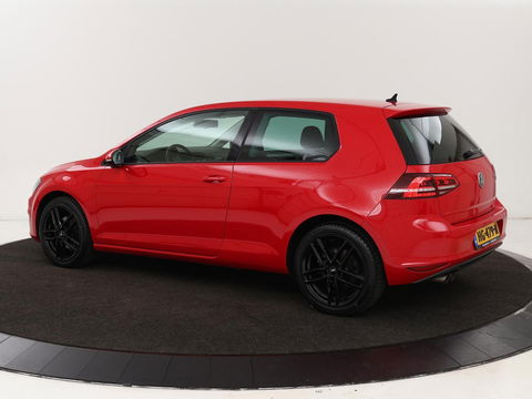 Volkswagen Golf 1.4 TSI Business Edition Connected | Automaat | Xenon | Camera | Navigatie | Dynaudio | Climate control | Cruise control | Parkeerhulp