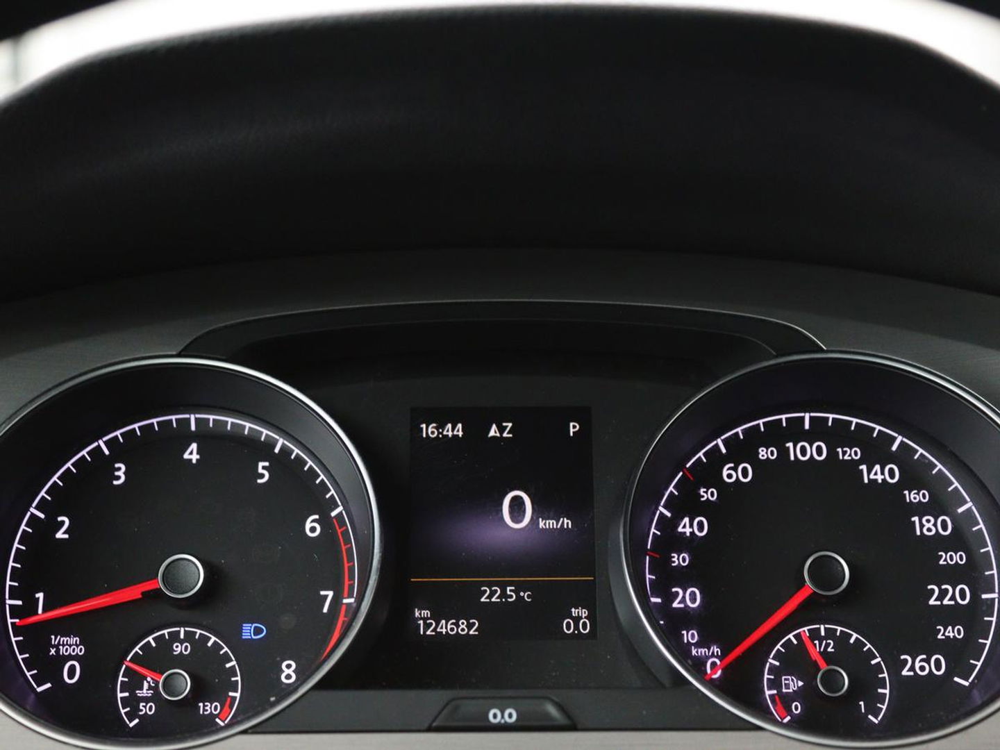 Volkswagen Golf 1.4 TSI Business Edition Connected | Automaat | Xenon | Camera | Navigatie | Dynaudio | Climate control | Cruise control | Parkeerhulp