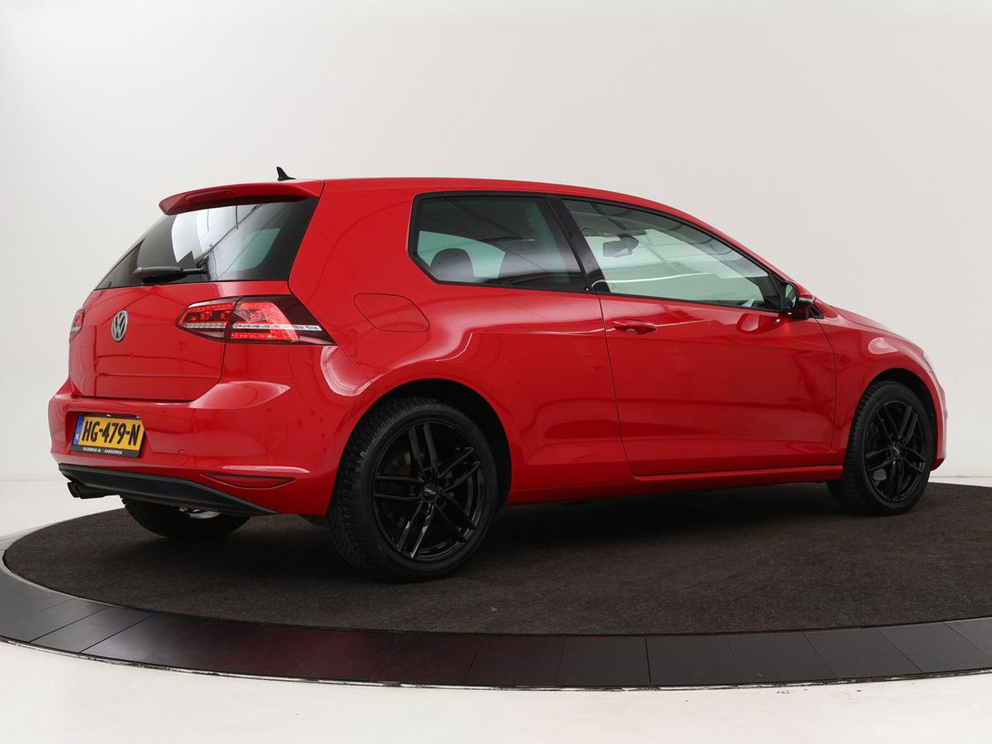 Volkswagen Golf 1.4 TSI Business Edition Connected | Automaat | Xenon | Camera | Navigatie | Dynaudio | Climate control | Cruise control | Parkeerhulp