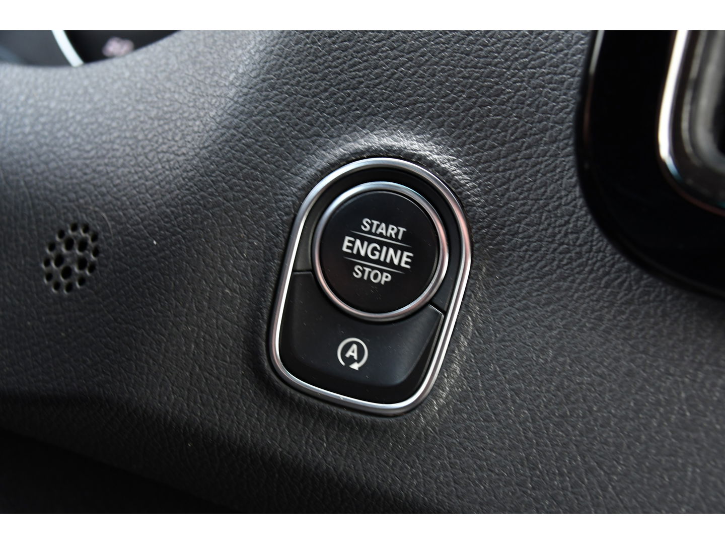 Mercedes-Benz Sprinter 319 V6 3.0 CDI L2H2 PB Edition Adaptieve Cruise, 360 Camera, 3500kg Trekhaak, Carplay, LED, 190PK, Automaat, Stoelverwarming, Uniek!