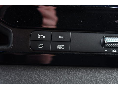 Mercedes-Benz Sprinter 319 V6 3.0 CDI L2H2 PB Edition Adaptieve Cruise, 360 Camera, 3500kg Trekhaak, Carplay, LED, 190PK, Automaat, Stoelverwarming, Uniek!