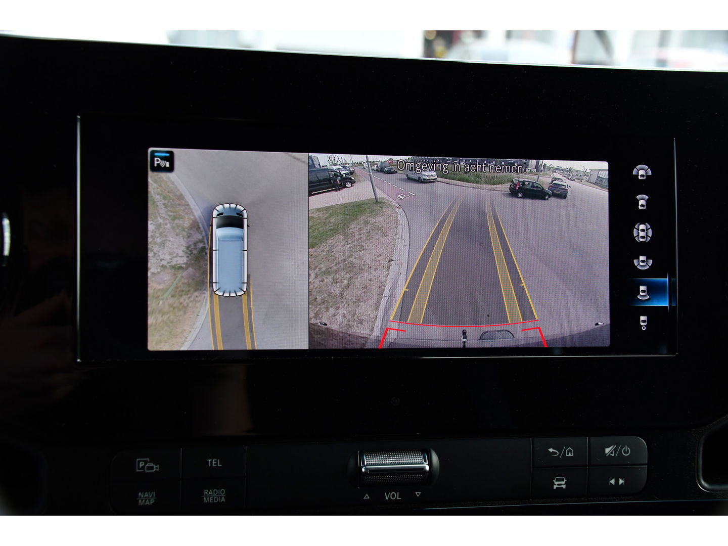 Mercedes-Benz Sprinter 319 V6 3.0 CDI L2H2 PB Edition Adaptieve Cruise, 360 Camera, 3500kg Trekhaak, Carplay, LED, 190PK, Automaat, Stoelverwarming, Uniek!
