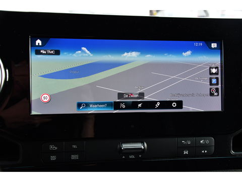 Mercedes-Benz Sprinter 319 V6 3.0 CDI L2H2 PB Edition Adaptieve Cruise, 360 Camera, 3500kg Trekhaak, Carplay, LED, 190PK, Automaat, Stoelverwarming, Uniek!