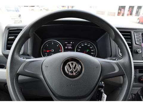Volkswagen Crafter 35 2.0 TDI L3H3 Highline Camera, Carplay, LED, 140pk, Automaat, Voorruit verwarming, Uniek!
