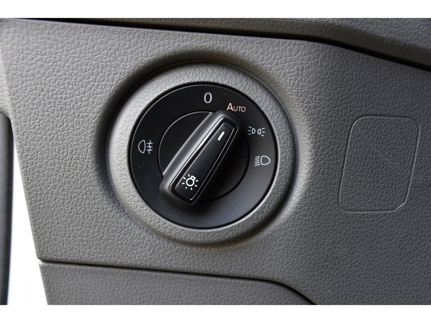 Volkswagen Crafter 35 2.0 TDI L3H3 Highline Camera, Carplay, LED, 140pk, Automaat, Voorruit verwarming, Uniek!
