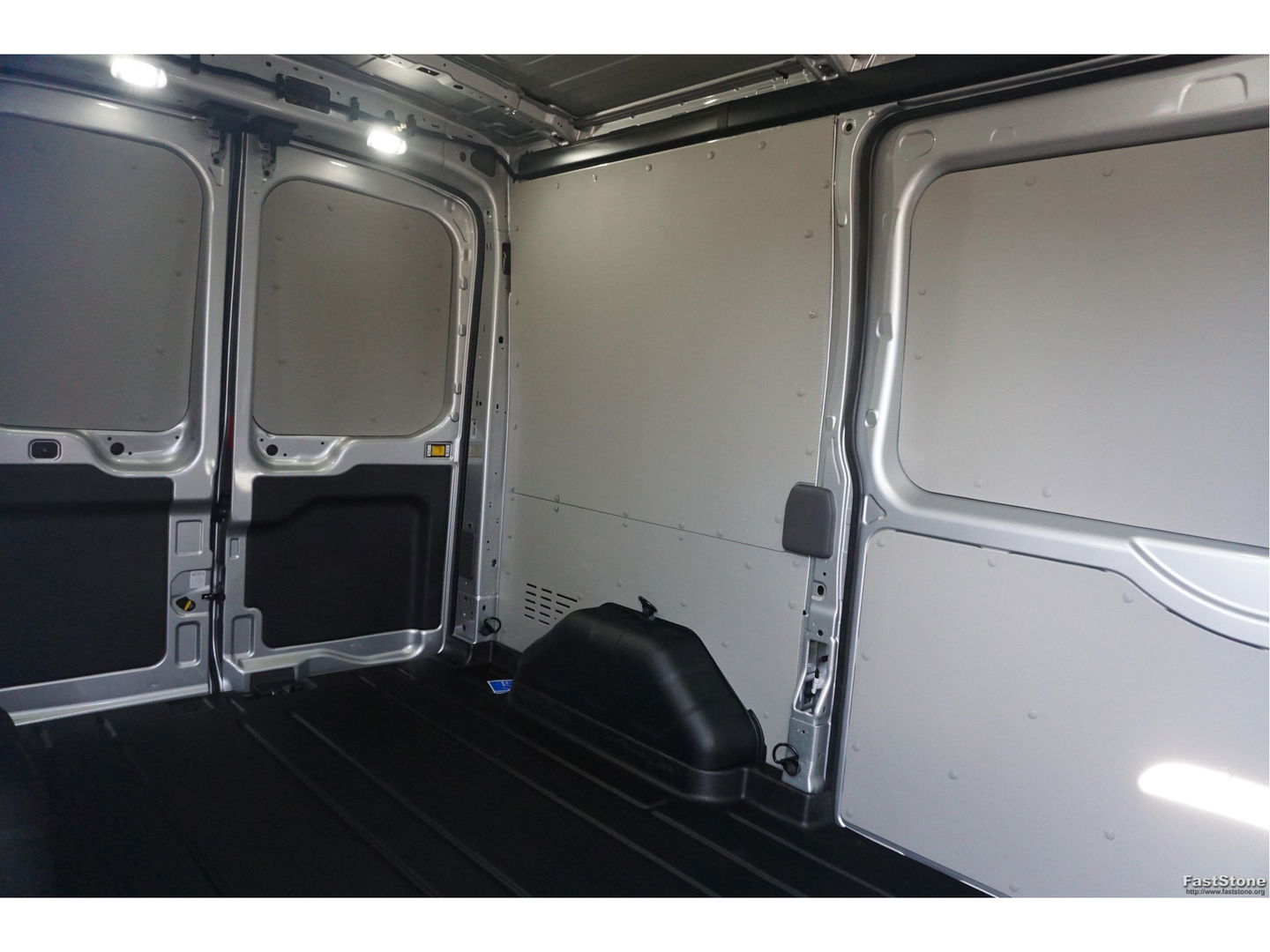 Ford Transit 350M L2H2 Limited AUT-8 165PK BPM VRIJ Navi, Adap. Cruise, 360° Cam, Trekhaak, 2x Schuifdeur!! NR. 295