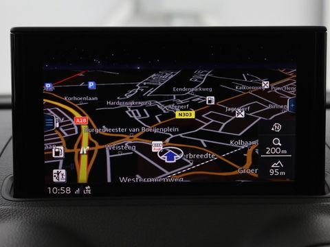 Audi A3 1.0 TFSI | Automaat | Panoramadak | Adaptive cruise | Climate control | Navigatie | Xenon | Parkeerhulp | Bluetooth