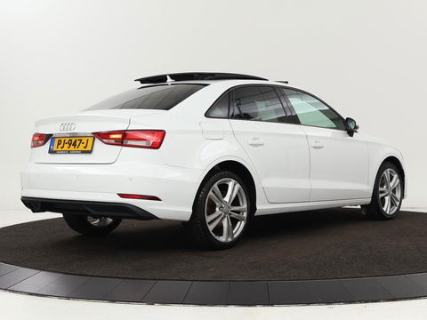 Audi A3 1.0 TFSI | Automaat | Panoramadak | Adaptive cruise | Climate control | Navigatie | Xenon | Parkeerhulp | Bluetooth