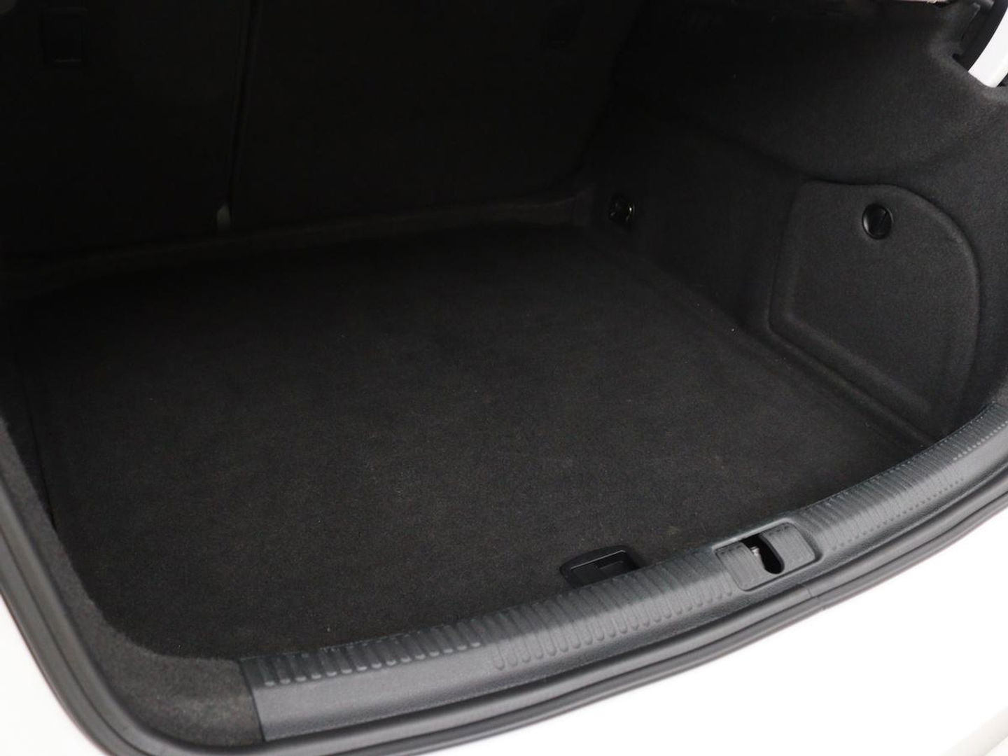 Audi A3 1.0 TFSI | Automaat | Panoramadak | Adaptive cruise | Climate control | Navigatie | Xenon | Parkeerhulp | Bluetooth