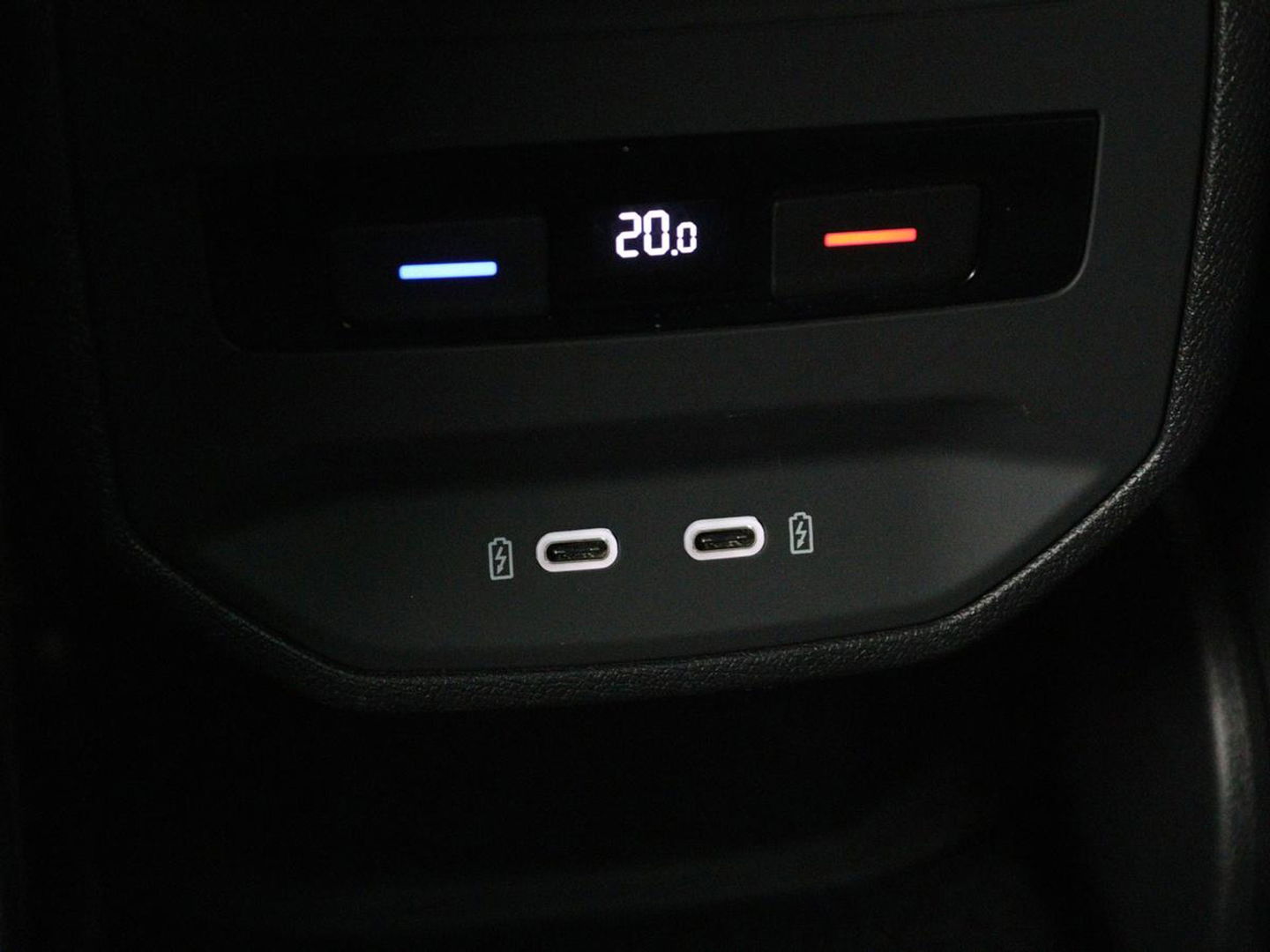 SEAT Leon 1.4 TSI eHybrid PHEV FR | Carplay | Sfeerverlichting | Navigatie | Full LED | Sportstoelen | Parkeerhulp | Climate control | Cruise control