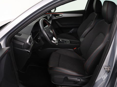 SEAT Leon 1.4 TSI eHybrid PHEV FR | Carplay | Sfeerverlichting | Navigatie | Full LED | Sportstoelen | Parkeerhulp | Climate control | Cruise control