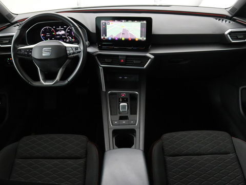 SEAT Leon 1.4 TSI eHybrid PHEV FR | Carplay | Sfeerverlichting | Navigatie | Full LED | Sportstoelen | Parkeerhulp | Climate control | Cruise control