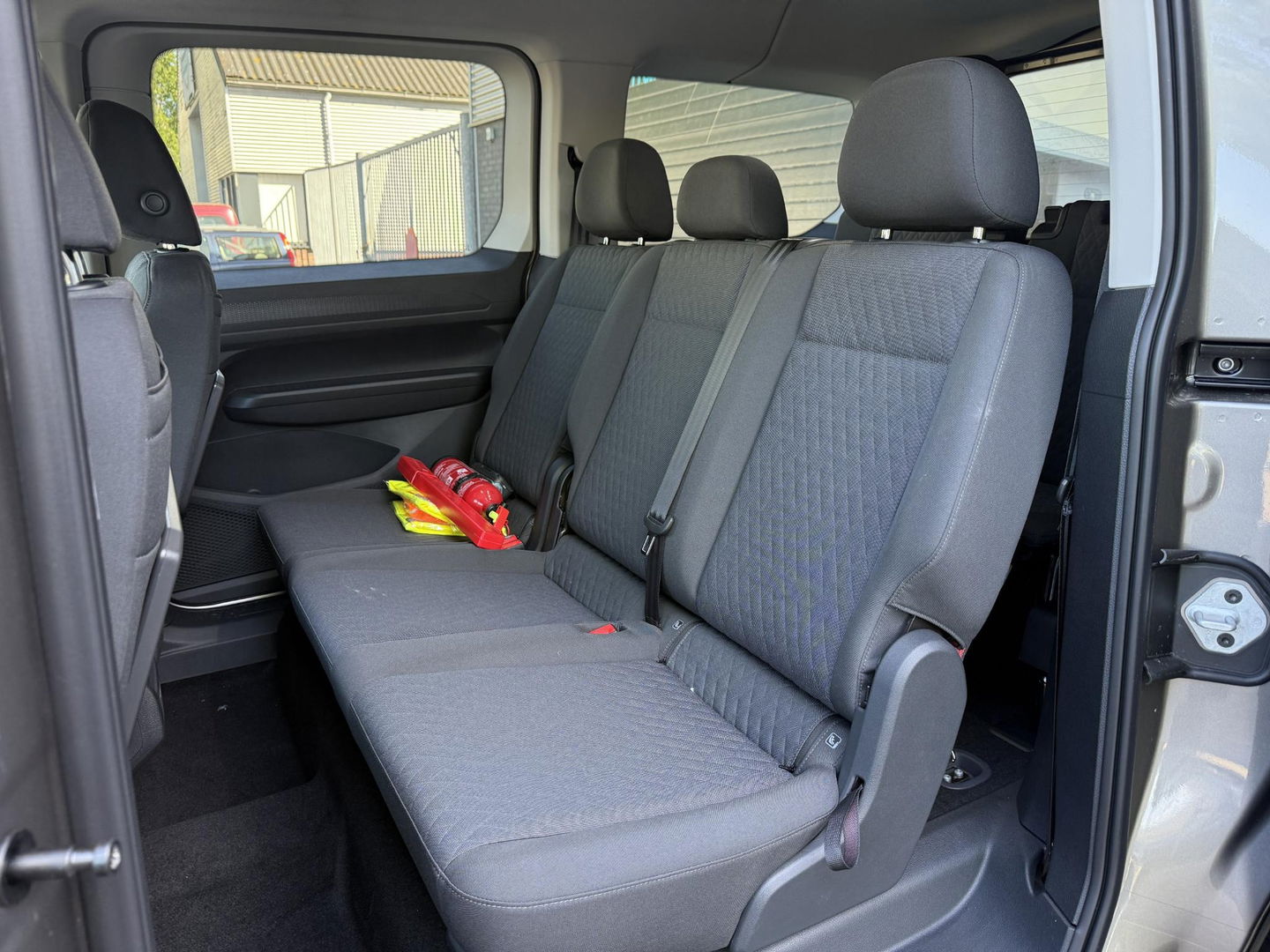 Volkswagen Caddy Maxi 1.5 TSI plug-in hybrid 7P l 150PK l NIEUWE AUTO