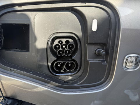 Volkswagen Caddy Maxi 1.5 TSI plug-in hybrid 7P l 150PK l NIEUWE AUTO