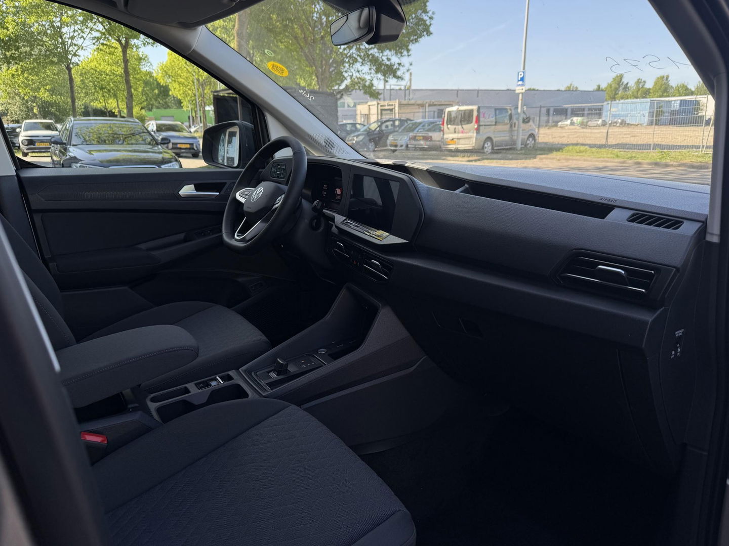 Volkswagen Caddy Maxi 1.5 TSI plug-in hybrid 7P l 150PK l NIEUWE AUTO