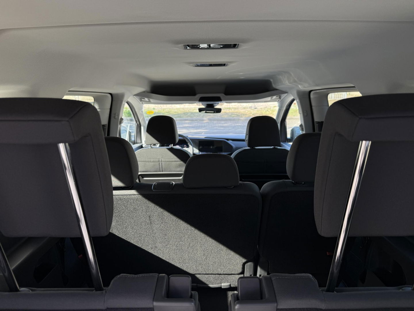 Volkswagen Caddy Maxi 1.5 TSI plug-in hybrid 7P l 150PK l NIEUWE AUTO