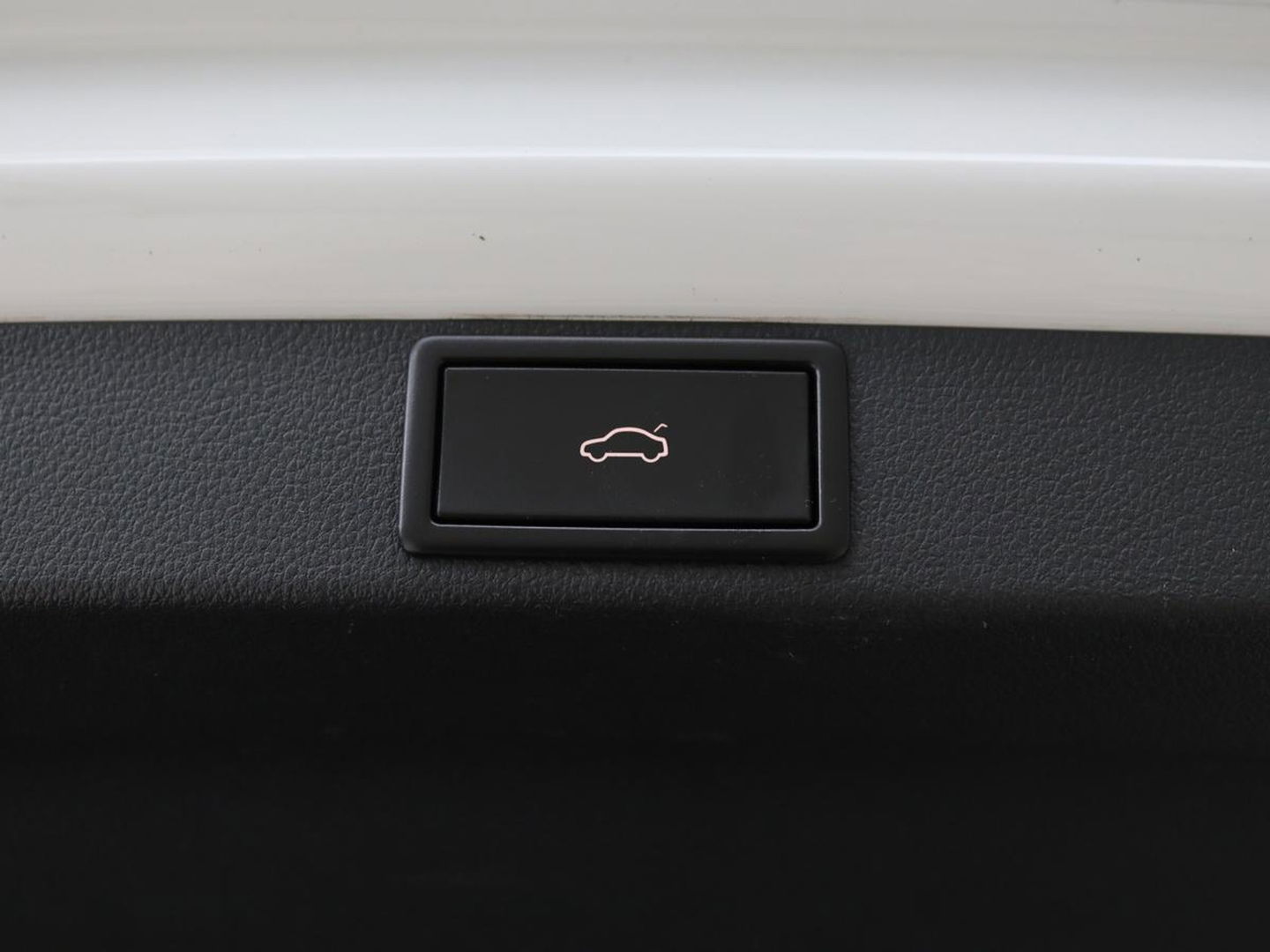 Škoda Octavia 1.4 TSI iV Business Edition | Trekhaak | Carplay | Full LED | Navigatie | Climate control | Parkeerhulp | Cruise control | PHEV