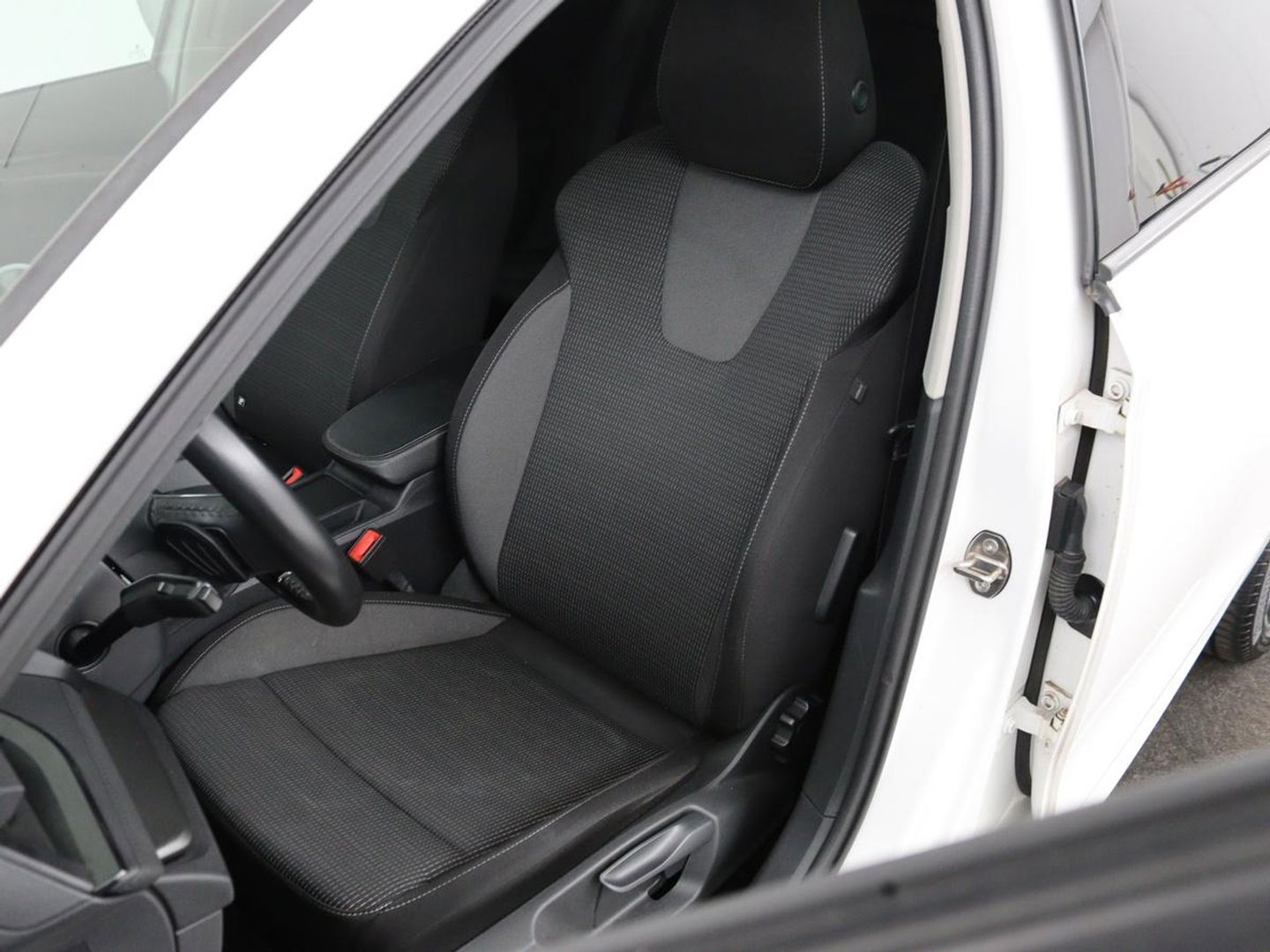 Škoda Octavia 1.4 TSI iV Business Edition | Trekhaak | Carplay | Full LED | Navigatie | Climate control | Parkeerhulp | Cruise control | PHEV