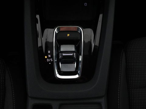 Škoda Octavia 1.4 TSI iV Business Edition | Trekhaak | Carplay | Full LED | Navigatie | Climate control | Parkeerhulp | Cruise control | PHEV