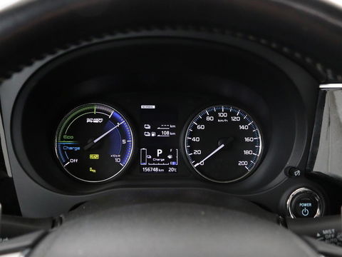 Mitsubishi Outlander 2.4 PHEV Intense+ | Schuifdak | Stoel & stuurverwarming | 360 camera | Trekhaak | Half leder | Carplay | Navigatie | Climate control