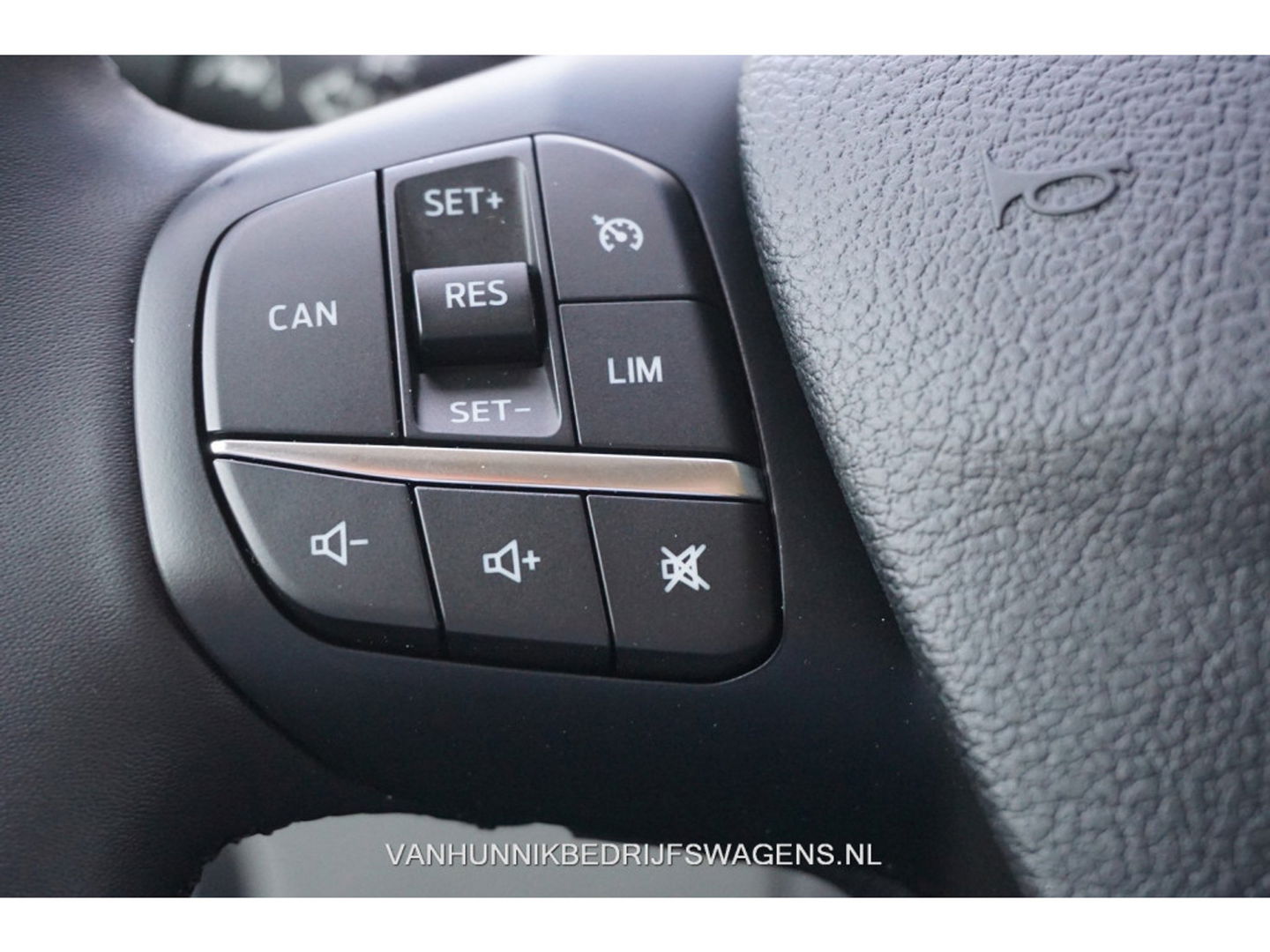 Ford Transit 350L 130PK L4H3 BPM VRIJ!! 12" Sync4 Navi, Trekhaak, Stoel-Stoel!! NR. B02*