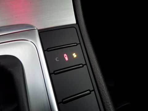 Volkswagen Passat Variant 2.0 TSI DSG Highline "Automaat" Xenon-LED Trekhaak Stoelverwarming, van 2e eigenaar in uniek mooie staat
