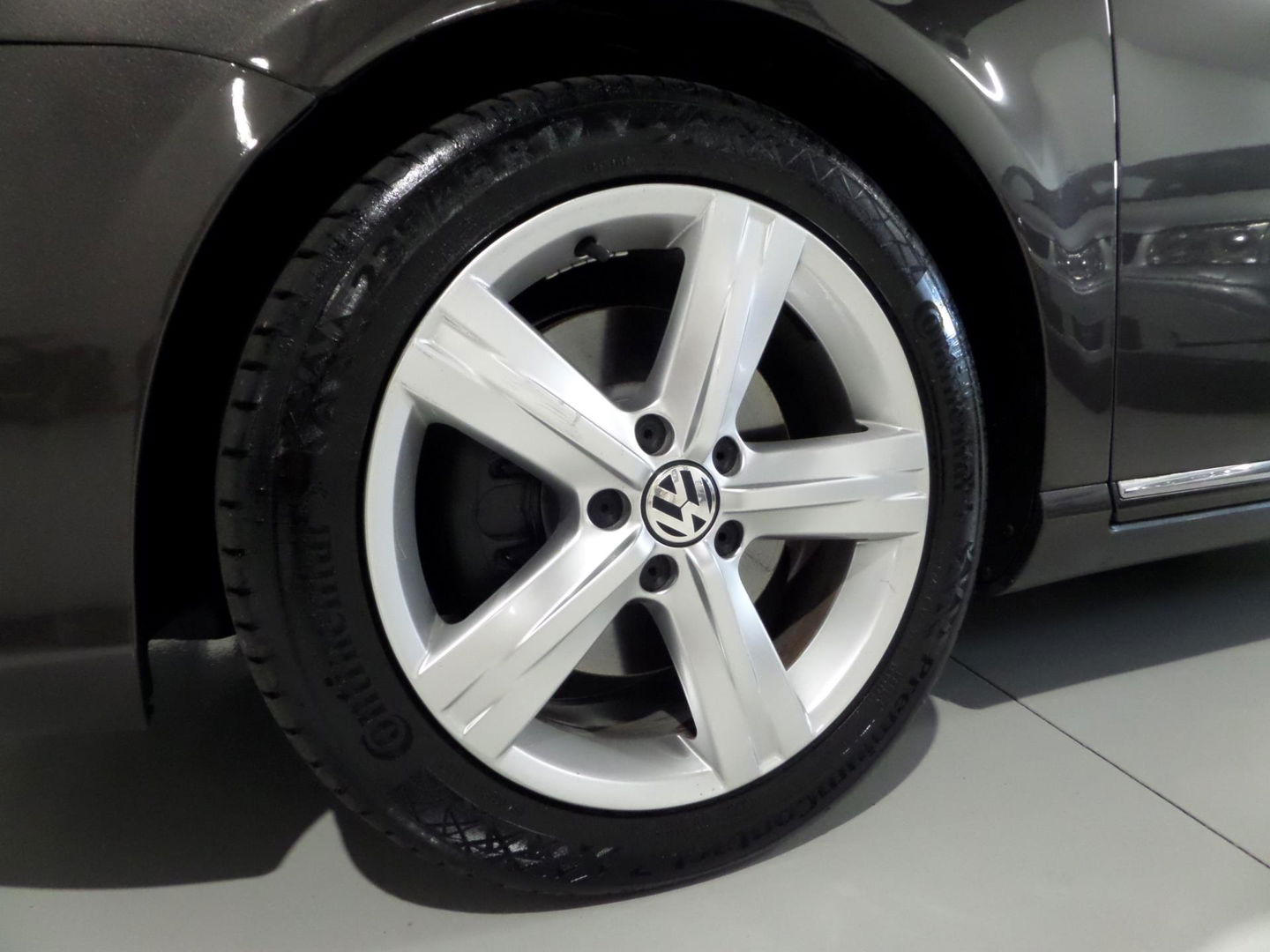 Volkswagen Passat Variant 2.0 TSI DSG Highline "Automaat" Xenon-LED Trekhaak Stoelverwarming, van 2e eigenaar in uniek mooie staat