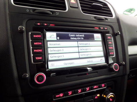 Volkswagen Golf 1.2 TSI Highline "Origineel NL!" Leer Trekhaak Navigatie Bluetooth Stoelverwarming, van 1e eigenaar in nieuwstaat!