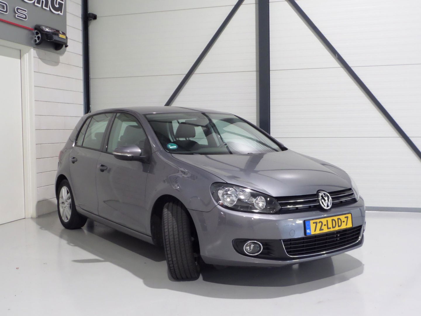 Volkswagen Golf 1.2 TSI Highline "Origineel NL!" Leer Trekhaak Navigatie Bluetooth Stoelverwarming, van 1e eigenaar in nieuwstaat!