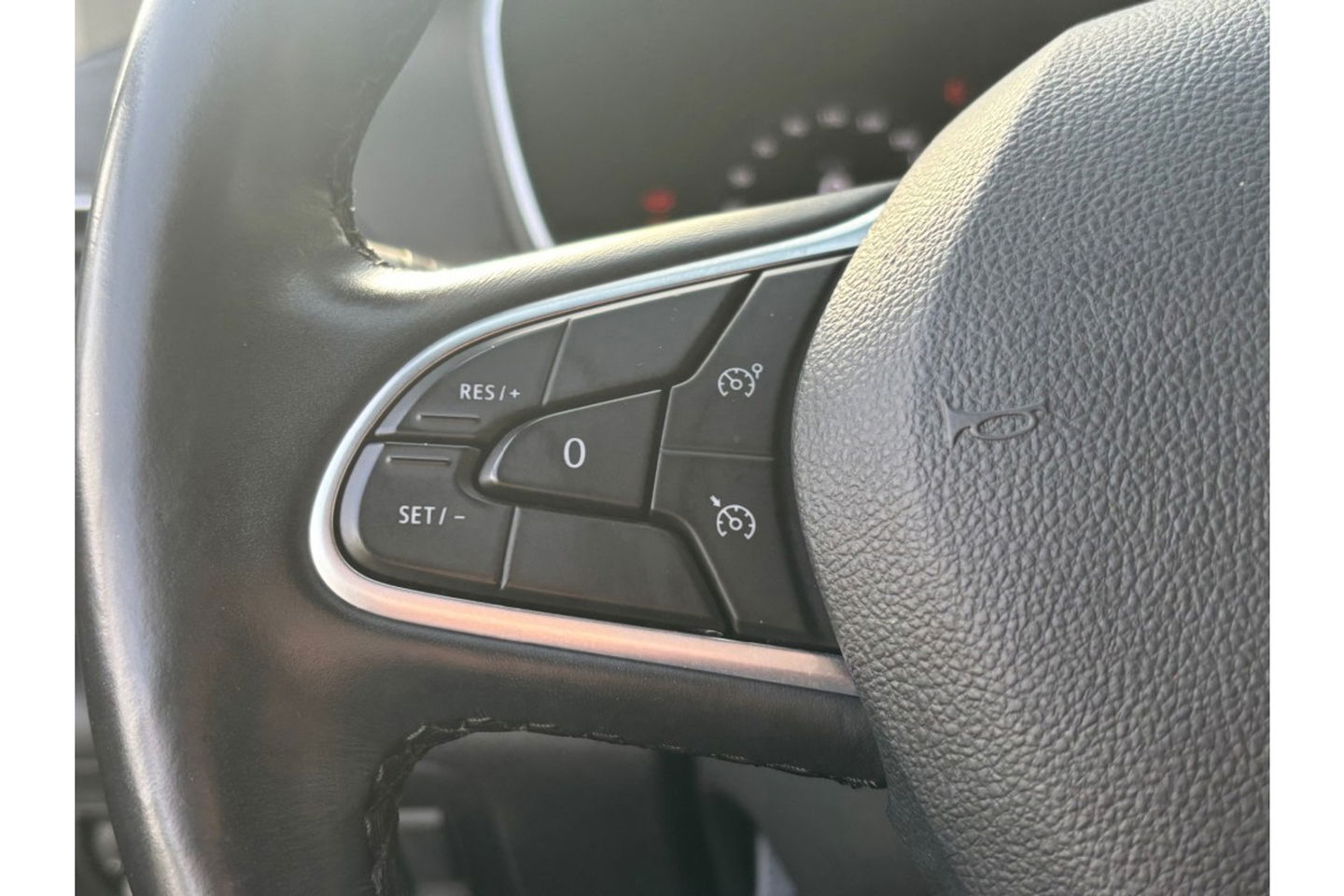Renault Mégane 1.3 TCE INTENS AUTOMAAT NAVI PDC-CAMERA HEADUP.