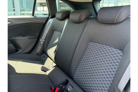 Opel Astra 1.6 CDTI 140PK BUSINESS NAVI AIRCO PDC.