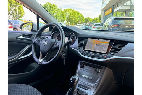 Opel Astra 1.6 CDTI 140PK BUSINESS NAVI AIRCO PDC.