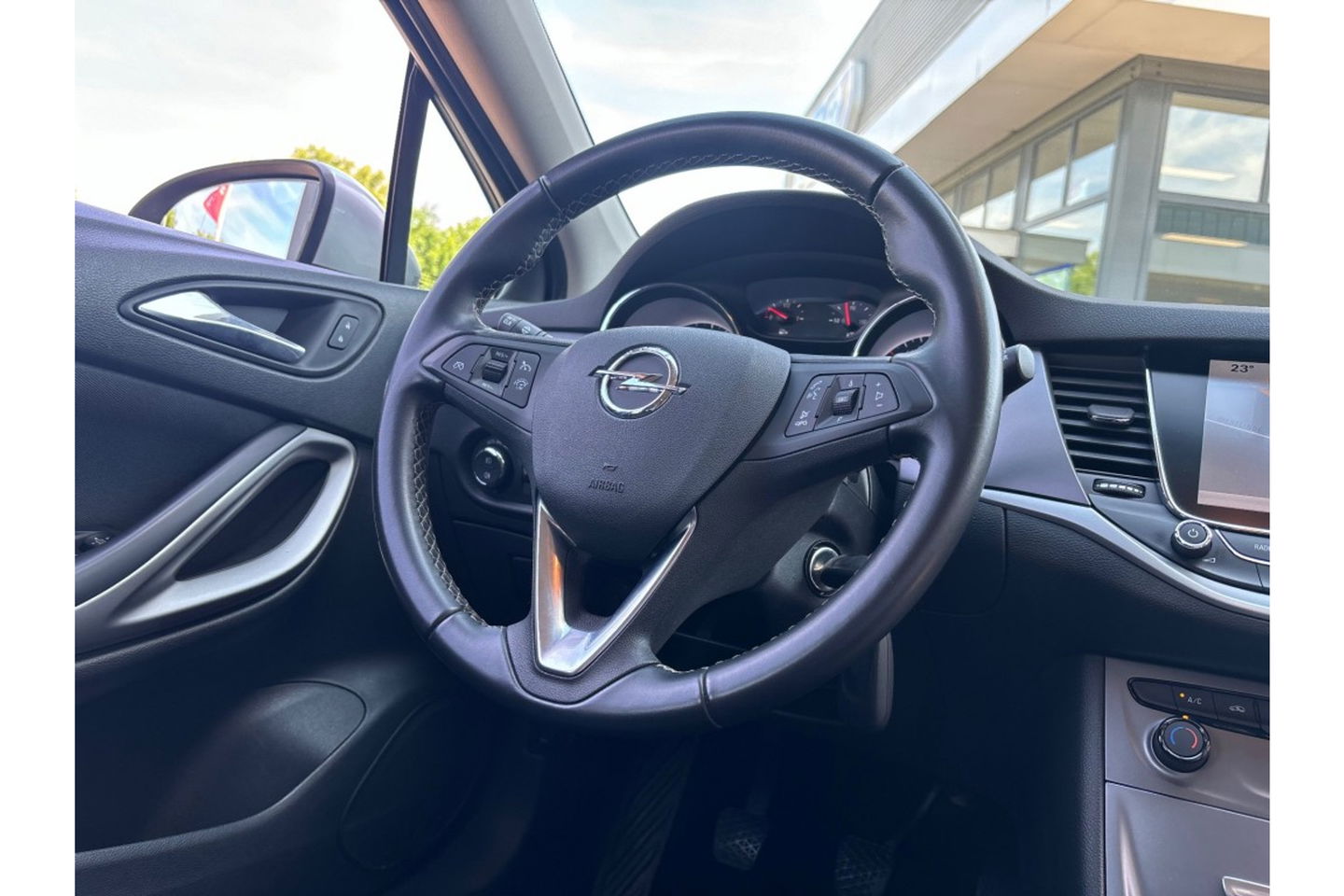 Opel Astra 1.6 CDTI 140PK BUSINESS NAVI AIRCO PDC.