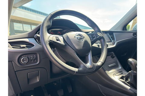 Opel Astra 1.6 CDTI 140PK BUSINESS NAVI AIRCO PDC.