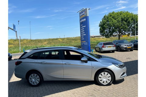 Opel Astra 1.6 CDTI 140PK BUSINESS NAVI AIRCO PDC.