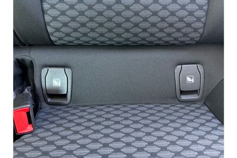 Opel Astra 1.6 CDTI 140PK BUSINESS NAVI AIRCO PDC.