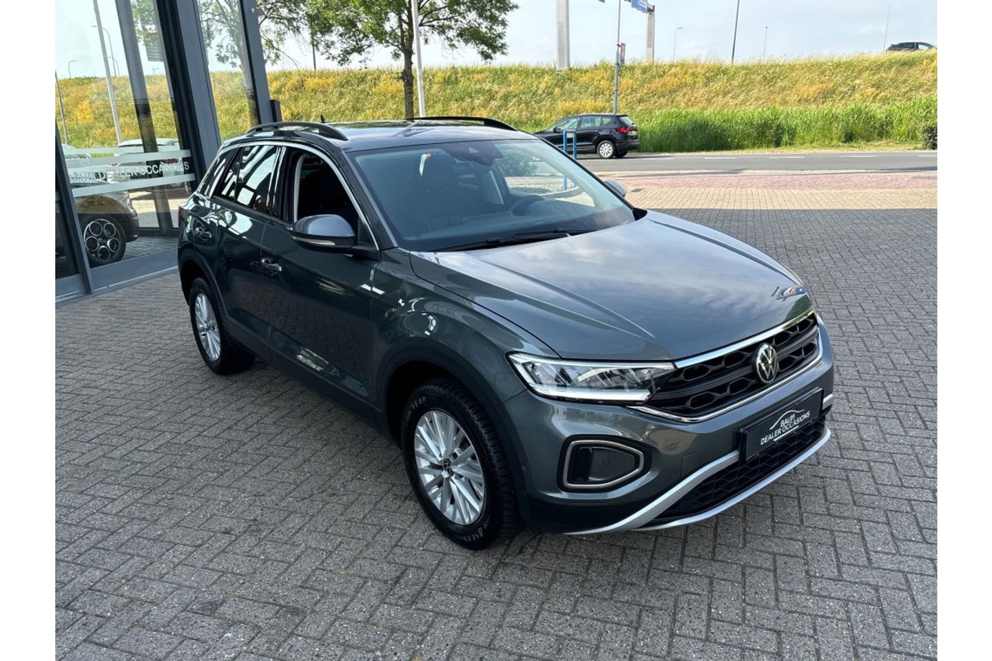 Volkswagen T-Roc 1.0 TSI 115PK STYLE EDITION AIRCO NAVI PDC STOELVW.
