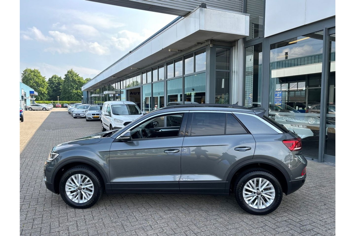 Volkswagen T-Roc 1.0 TSI 115PK STYLE EDITION AIRCO NAVI PDC STOELVW.