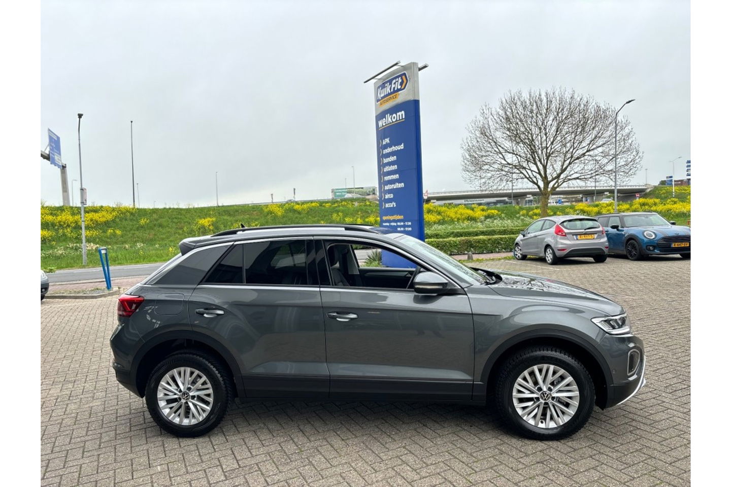 Volkswagen T-Roc 1.0 TSI 115PK STYLE AIRCO NAVI PDC VIRTUAL.