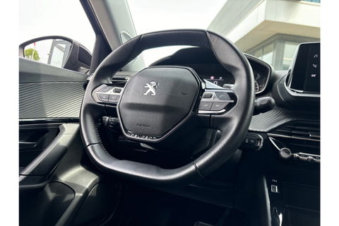 Peugeot 2008 1.2 PT ACTIVE PACK AUTOMAAT AIRCO CRUISE NAVI PDC.