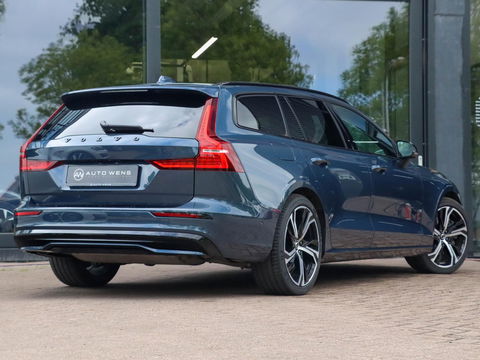 Volvo V60 T8 Recharge Plus Dark AWD 455pk | 360 Cam | Harman Kardon | Panodak