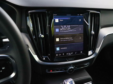 Volvo V60 T8 Recharge Plus Dark AWD 455pk | 360 Cam | Harman Kardon | Panodak