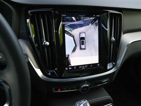 Volvo V60 T8 Recharge Plus Dark AWD 455pk | 360 Cam | Harman Kardon | Panodak
