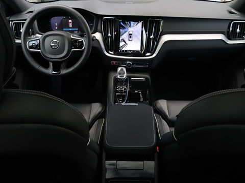 Volvo V60 T8 Recharge Plus Dark AWD 455pk | 360 Cam | Harman Kardon | Panodak
